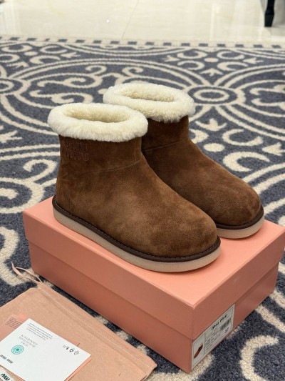 Валенки Miu Miu из овчины 