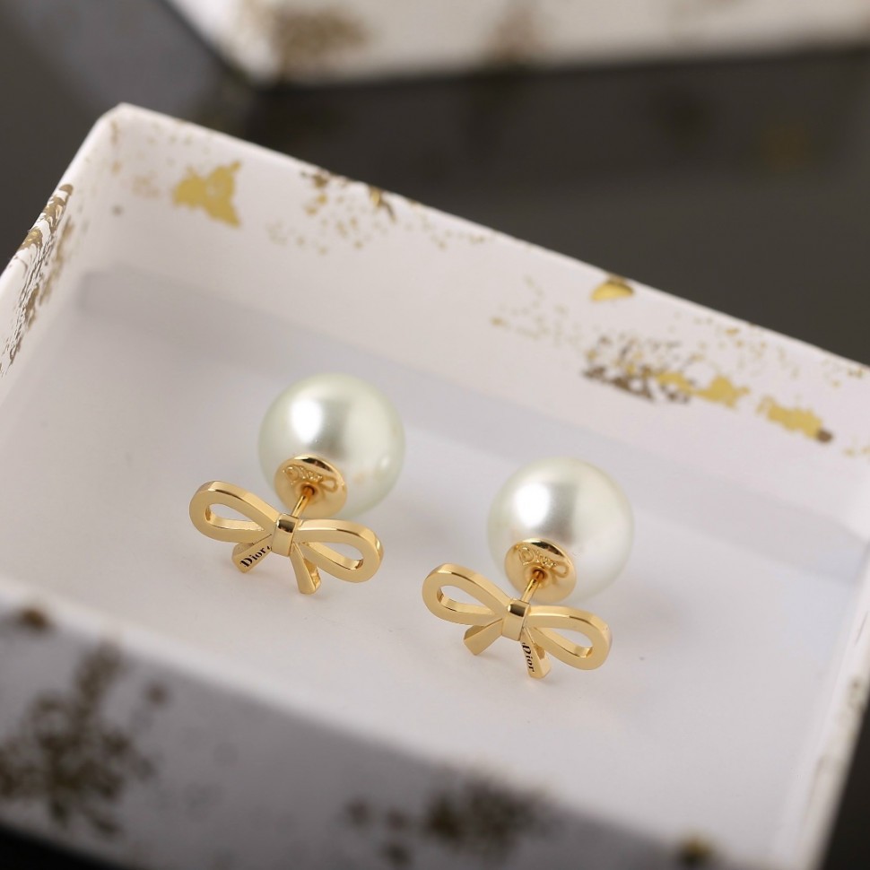 Серьги Dior 