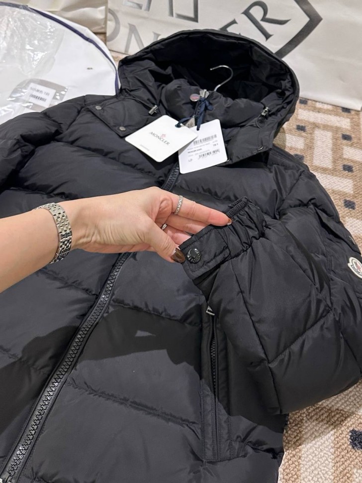 Пуховик Moncler Maya