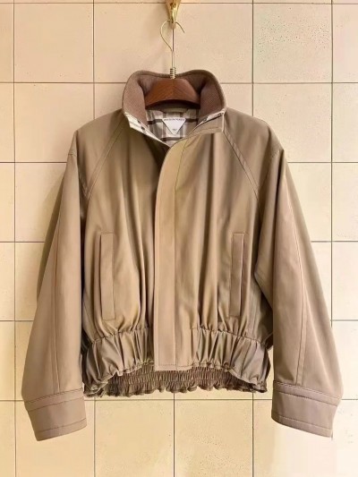 Бомбер Bottega Veneta   